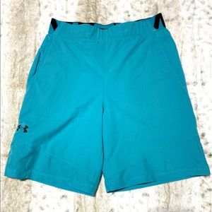 Under Armour training shorts Size M.